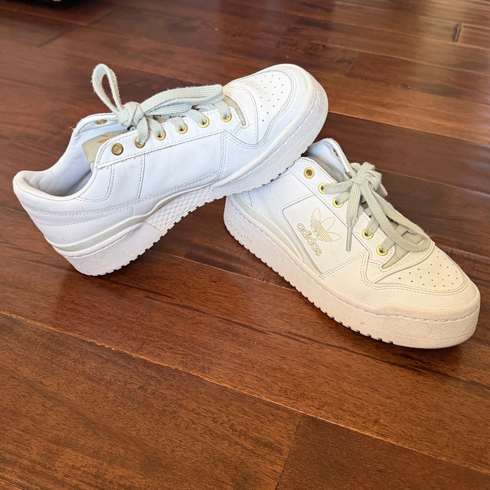 Adidas Forum Bold Platform Sneakers – White/Gold – Women’s 7.5 – Gently Used